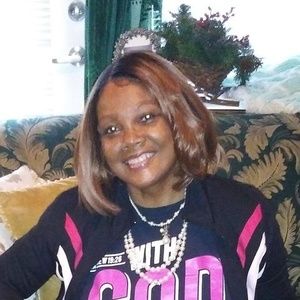 Meet your Posher, Angie